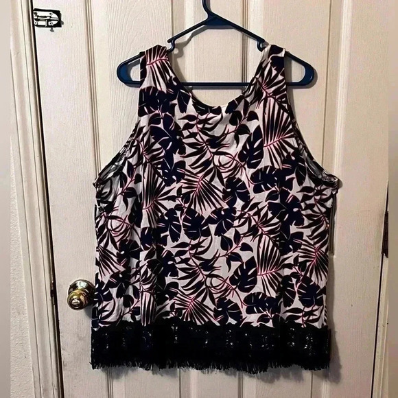 Stylus Women Plus size 3X Floral lace top/blouse Tank Top EUC Spring Summer - Picture 4 of 6